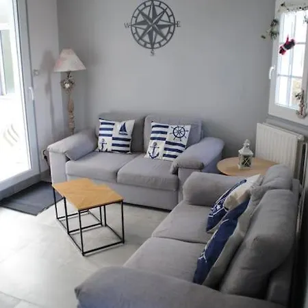 A L Abri Des Embruns *