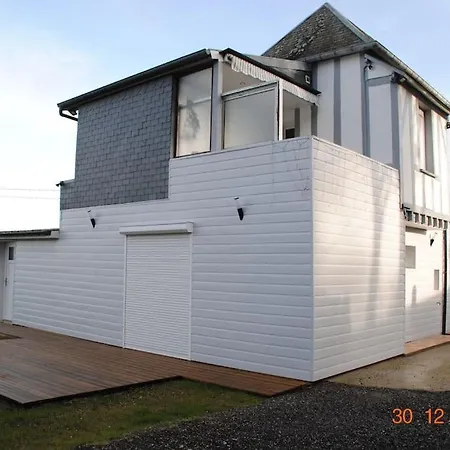 A L Abri Des Embruns Holiday home Dieppe