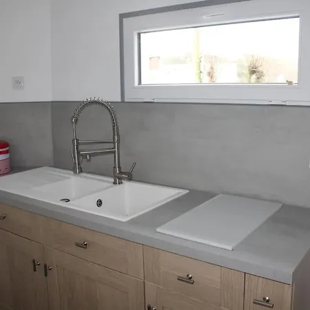 A L Abri Des Embruns *