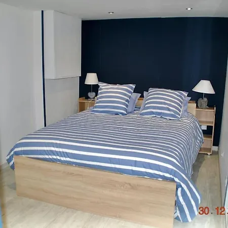 A L Abri Des Embruns