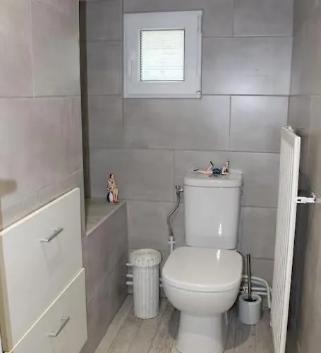 Holiday home A L Abri Des Embruns